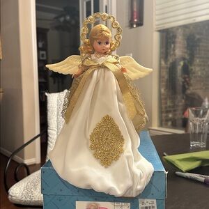 Madame Alexander Christmas Angel Treetopper